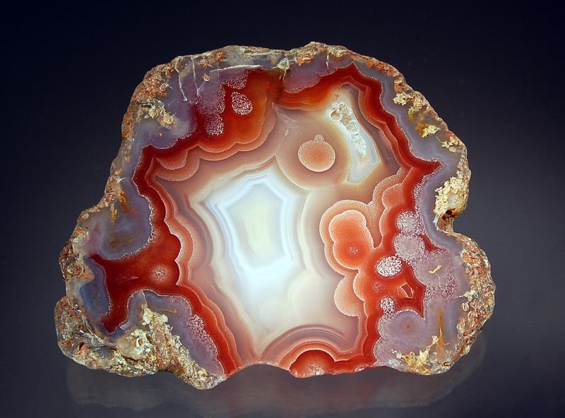 0310 Quartz var. Laguna agate.jpg