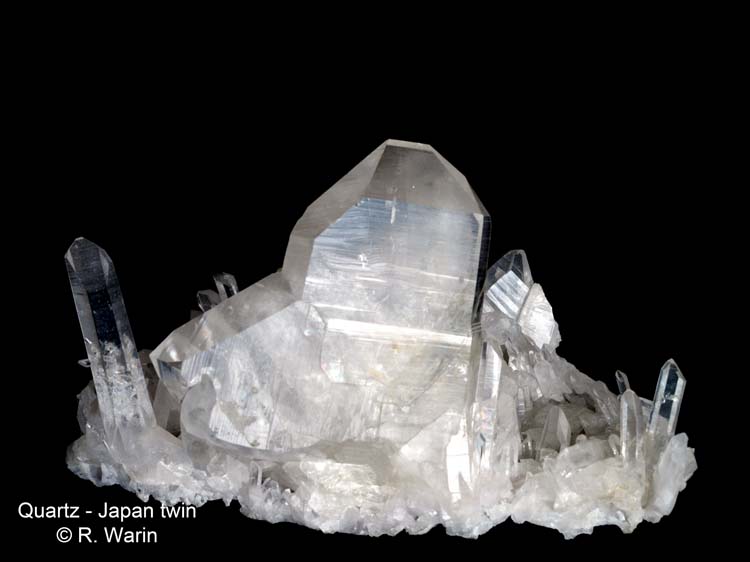 034-Quartz-Japan-twin_R.jpg