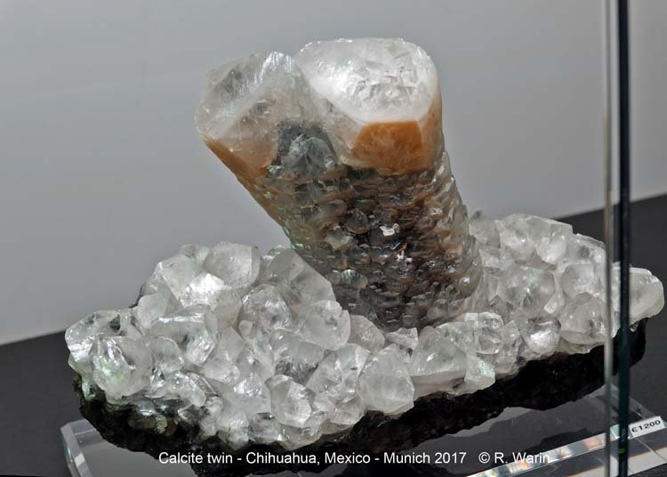104-Calcite-00984_R.jpg