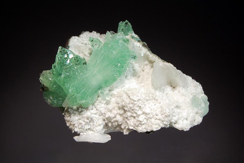 1127 Fluorapophyllite.jpg