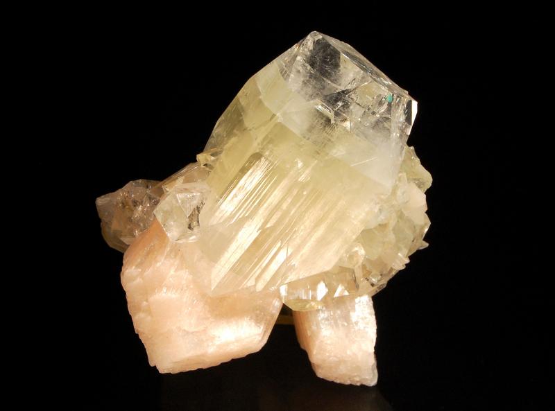 1327 Fluorapophyllite.jpg