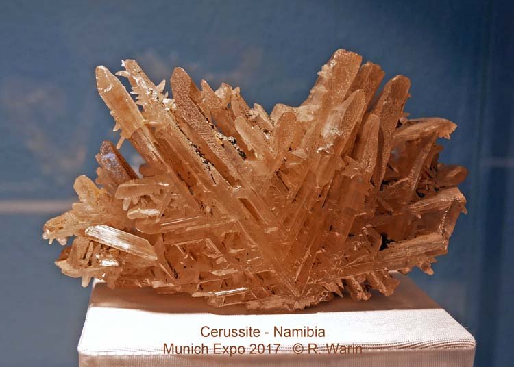 145-Cerussite-10075_R.jpg