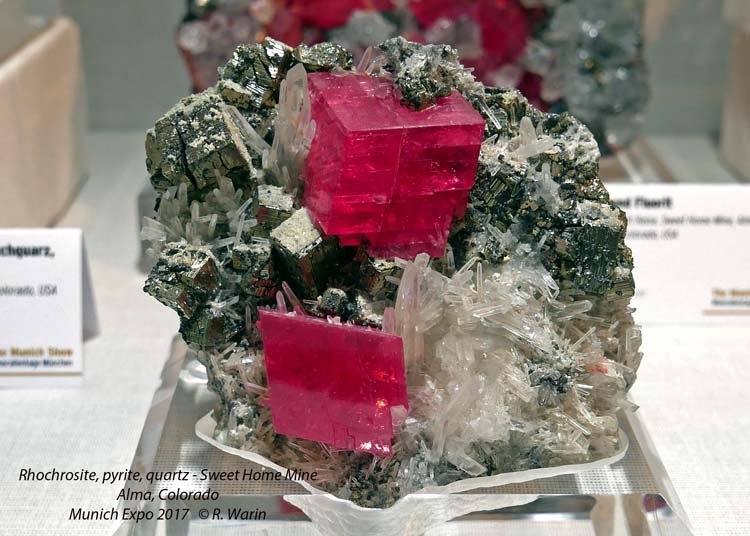 206-Rhodochrosite_10192_R.jpg