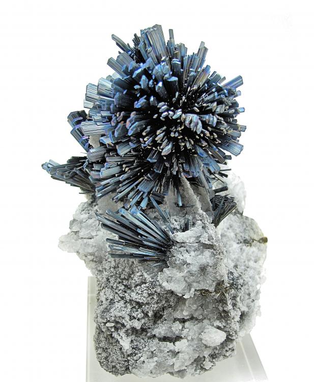 2521M-stibnite2.jpg