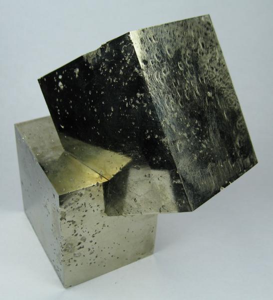 2770M-pyrite.jpg