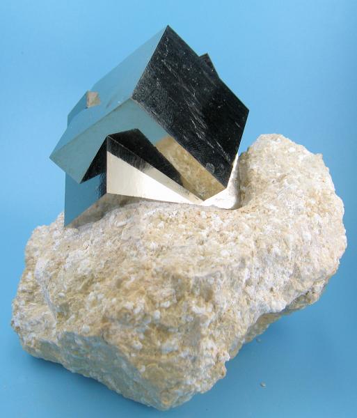 2778M-pyrite2.jpg