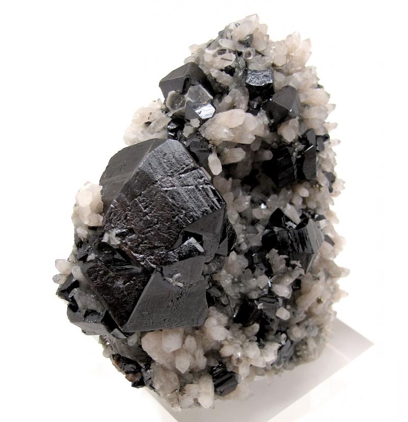 4449M-cassiterite3.jpg