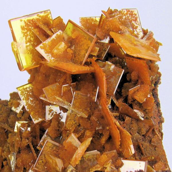 6640MC-wulfenite3.jpg