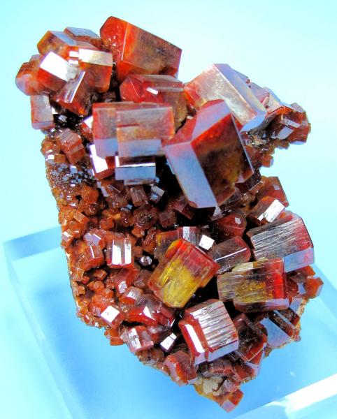 7231M-vanadinite.jpg