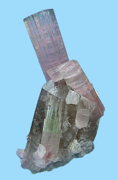 8214M-elbaite.jpg