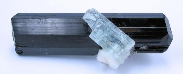 8295M-schorl2.jpg