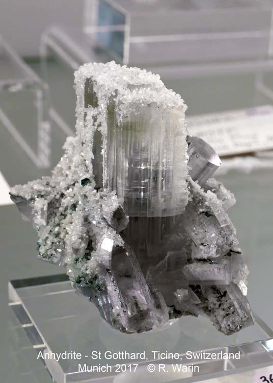 Anhydrite-00975_R.jpg