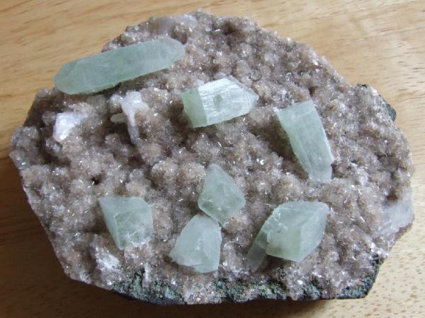 apophylite on stilbite.JPG