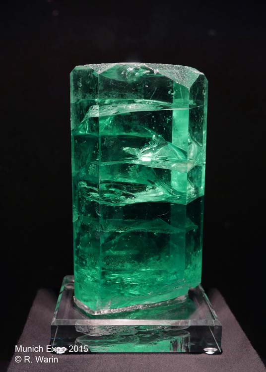 Aquamarine_10167_R.jpg