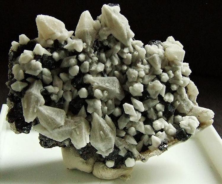 baryte pseud after alsonite.JPG