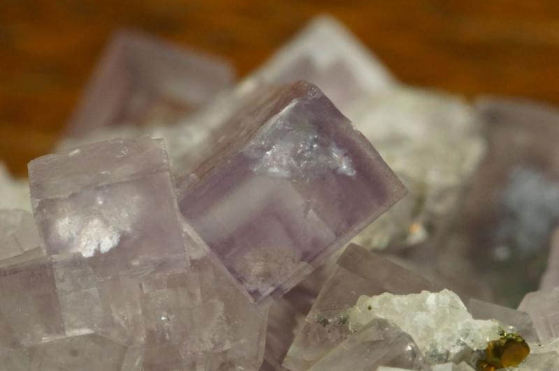 Elongate fluorite end view.jpg