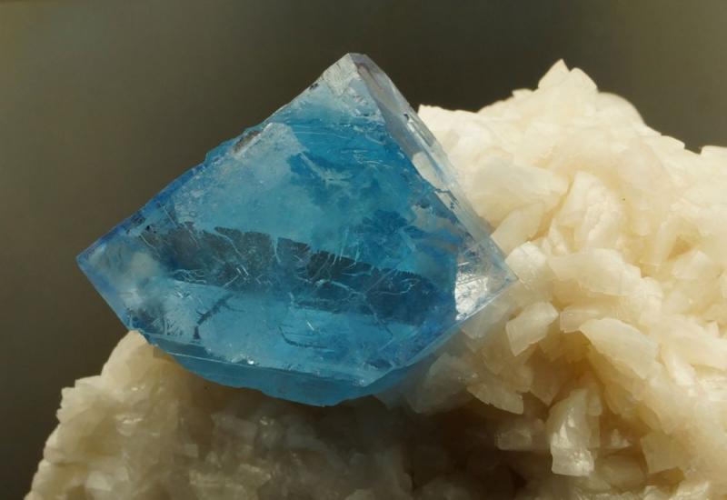 Fluorite blue 1.jpg
