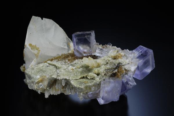 Fluorite calcite & quartz Emilio mine.jpg
