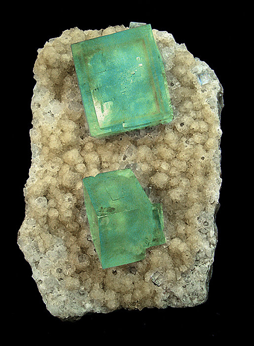 Fluorite on Quartz - Le Beix Mine_Auvergne-Rhne-Alpes_France.jpg