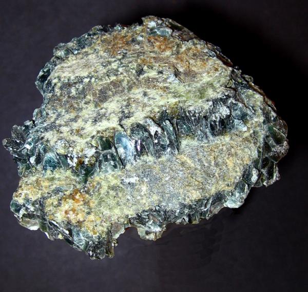 Green Mica 1.jpg