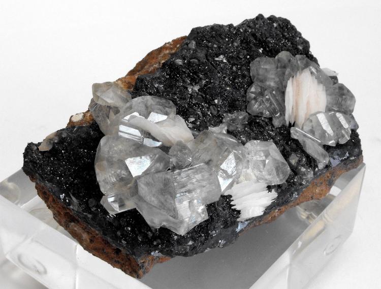 LF_CERRUSITE_BARYTE_MIB_2.jpg