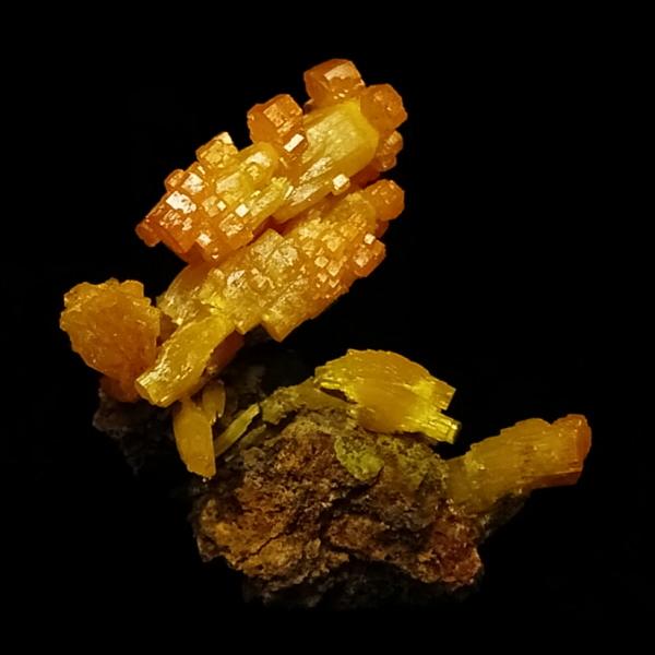 mimetite chine 3cm.JPG