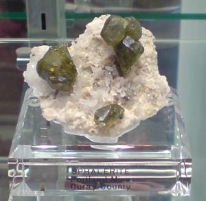 Ouray green Sphalerite.jpg