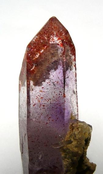 Quartz + haematite2.jpg