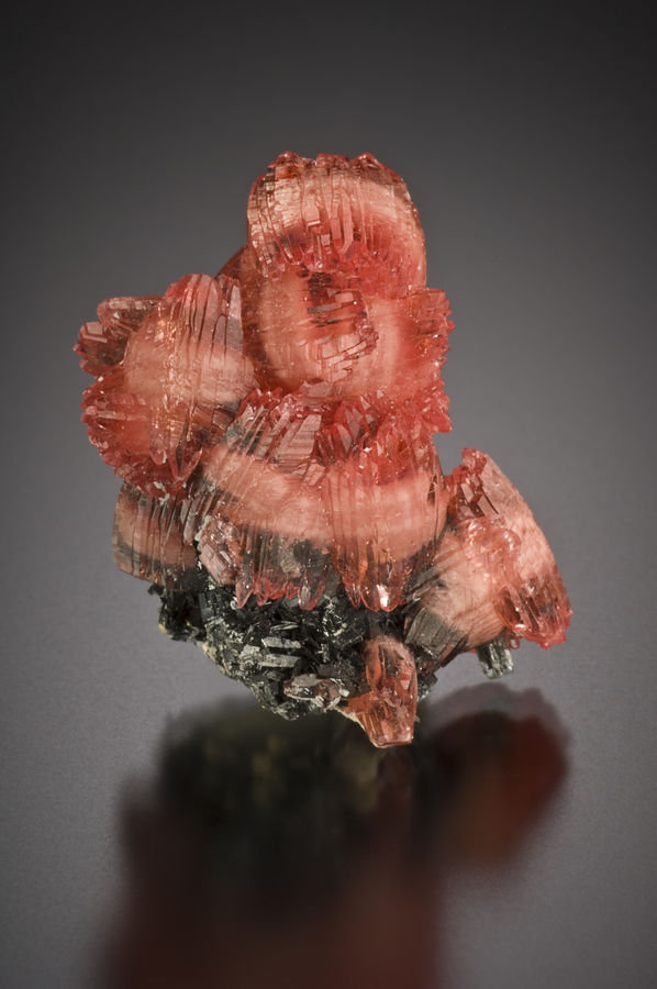 Rhodochrosite.N'ChwaningMine.Scovil2013-01-0247.jpg