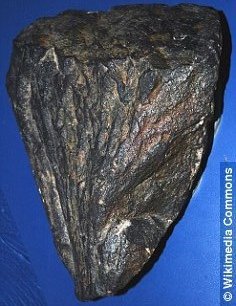 shatter cone from Sudbury Basin Ontario.jpg