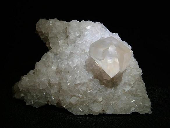 SKYE MINERALS 005.JPG