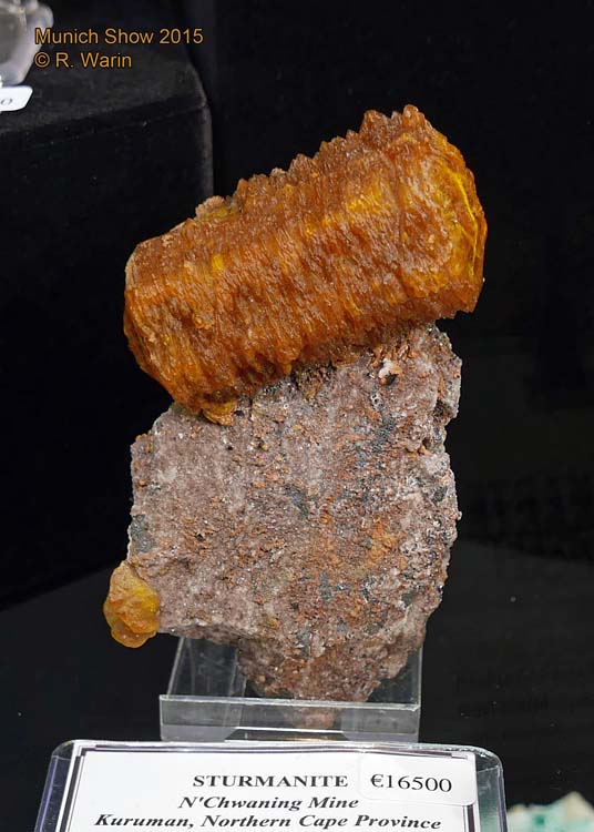 Sturmanite_10103_R.jpg