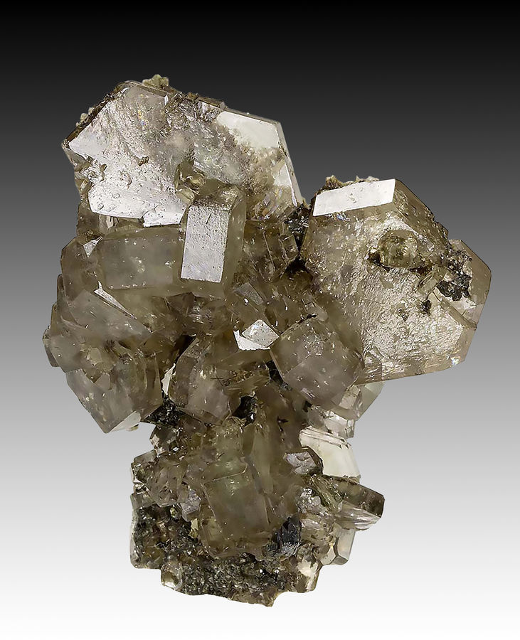 01 - FLUORAPATITE SIDERITE, ARSENOPYRITE, MUSCOVITE.jpg