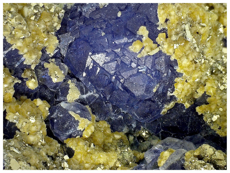 03 - FLUORITE.jpg