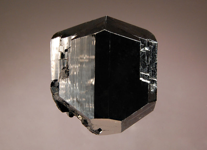 1136 Schorl.jpg