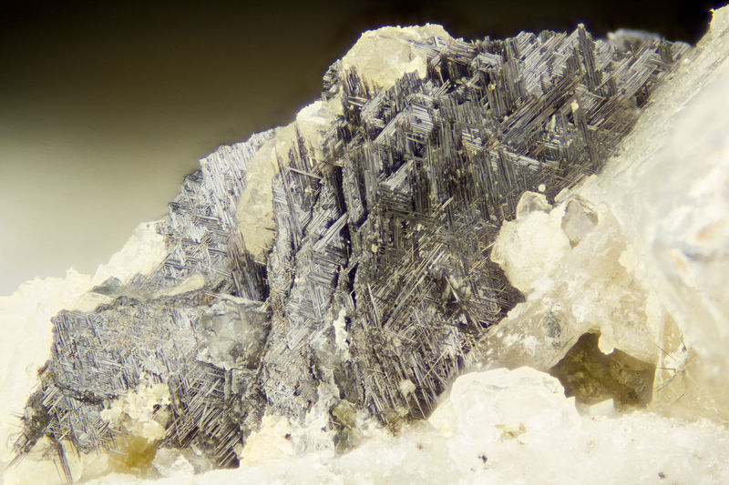 1563-rutile.jpg