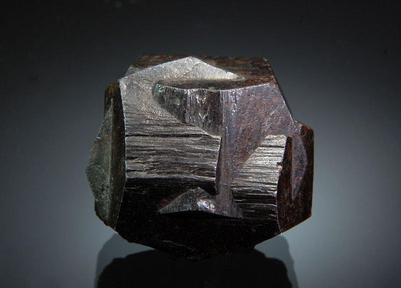2561 Goethite ps. pyrite - Matacana Mine, Mun. de Gachala, Cundinamarca Dept.., Colombia.jpg