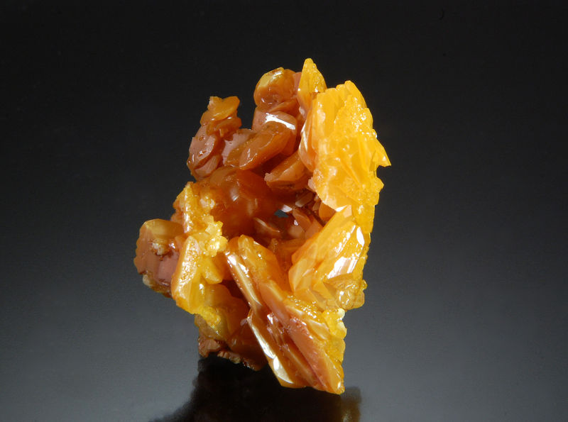 2635 Wulfenite - La Morita Mine, Chihuahua, Mexico.jpg