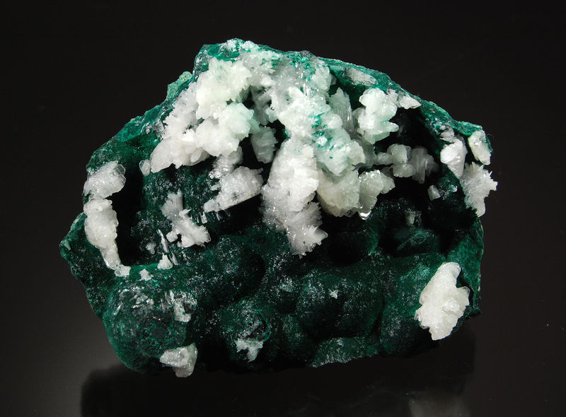 2710 Cerussite on malachite - Palabanda, M'Fouati District,  Pool Dept., Rep. of Congo.jpg