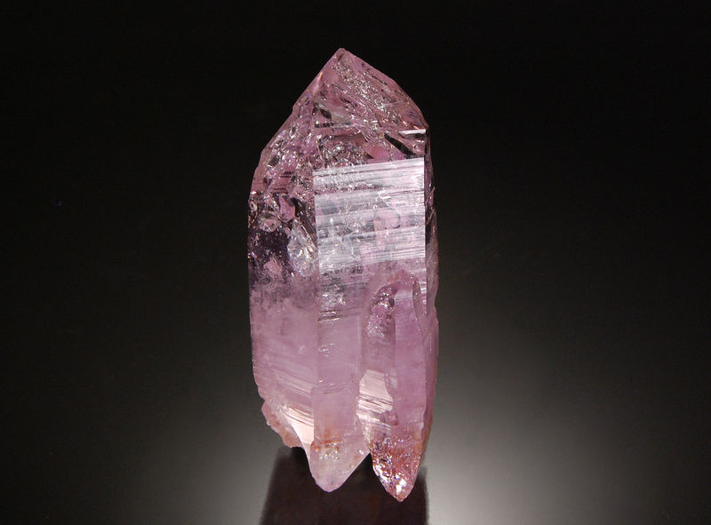 2770 Quartz var. amethyst - Pine Grove Dist., Beaver Co., Utah.jpg