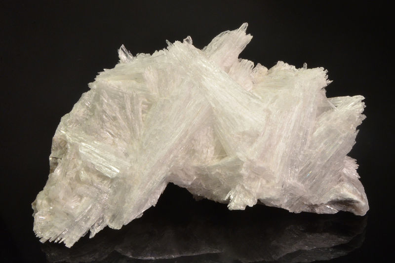 3135 Hydroboracite - Kohnstein Quarry, Niedersachswerfen, Harz, Thuringia, Germany.jpg