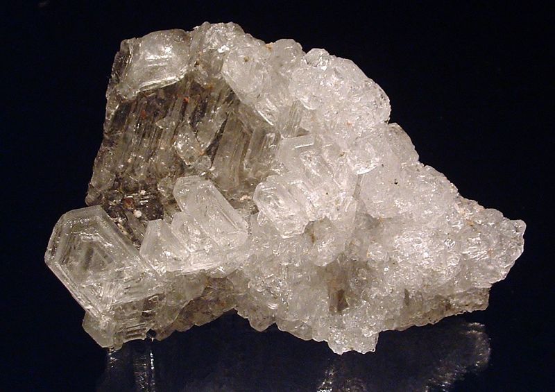 Carnallite_7.6 cm.jpg