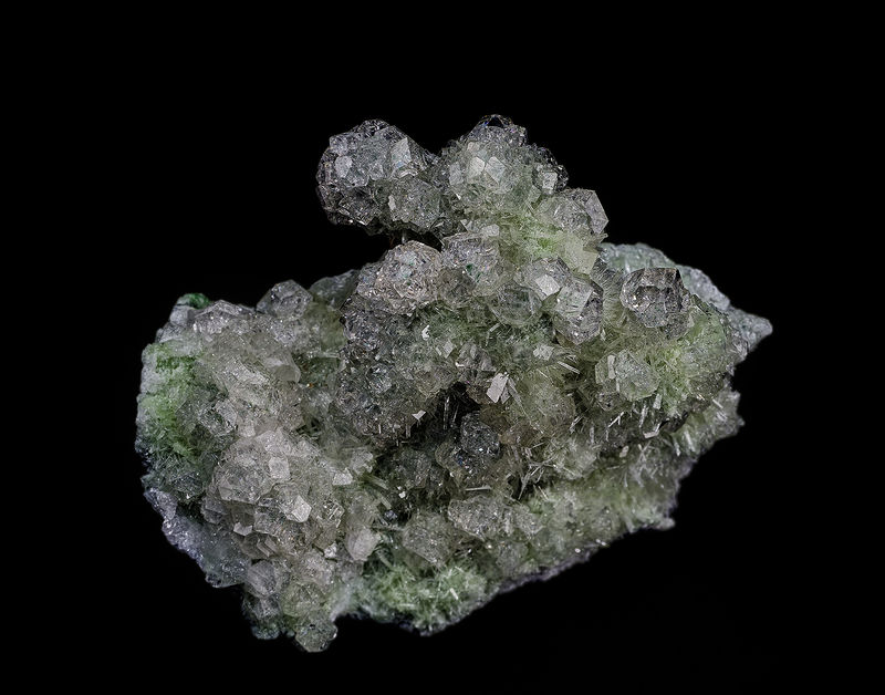 ColorLessGrossular1.jpg