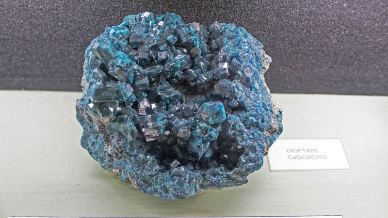 Dioptase02.jpg