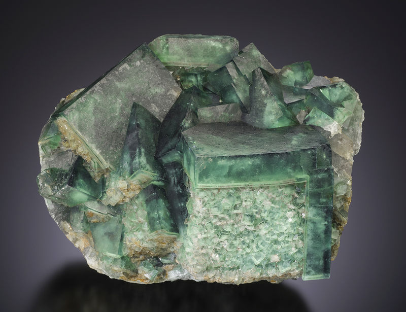 Fluorite - Malaimbandy_Madagascar.jpg