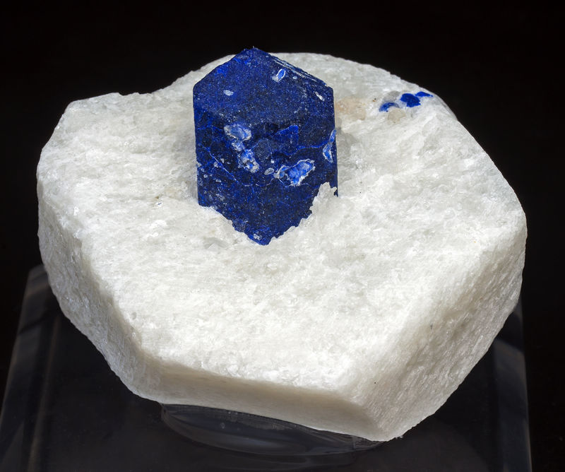 Lazurite - lapis lazuli variety - with Calcite - Ladjuar Medam_Badakhshan_Afghanistan.jpg