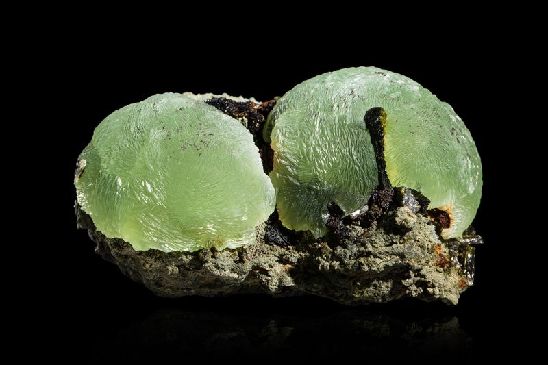 Prehnite-MIM_Museum(1341-1).jpg