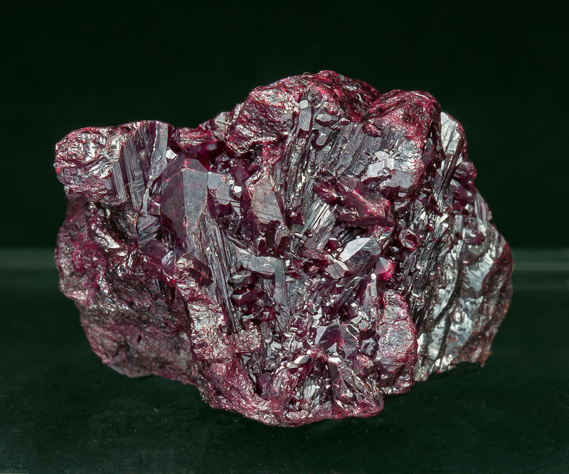 Proustite from Chañarcillo_ Chile.jpg