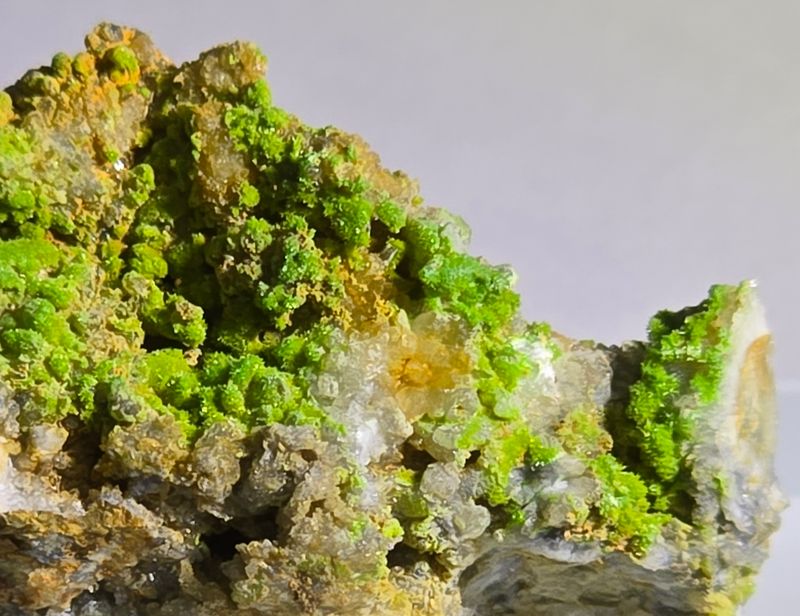 Pyromorphite,Bwich Glas,Talybont.Wales.UK V3.jpg