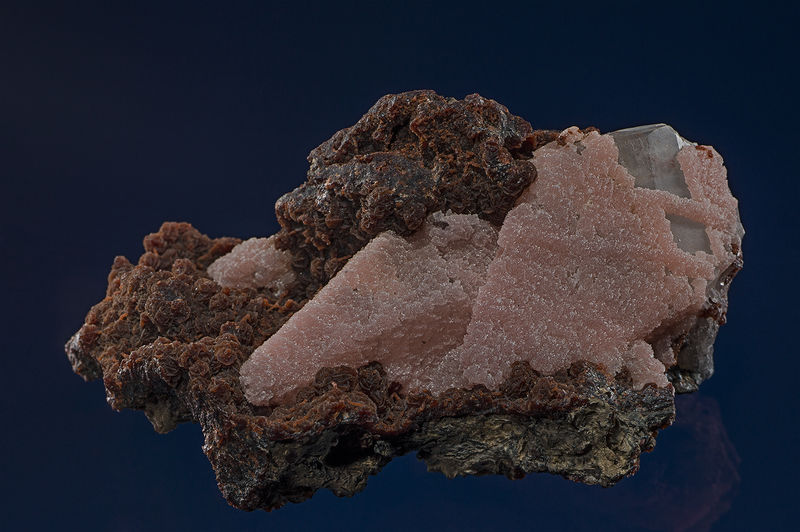 RhodoCalcite.jpg